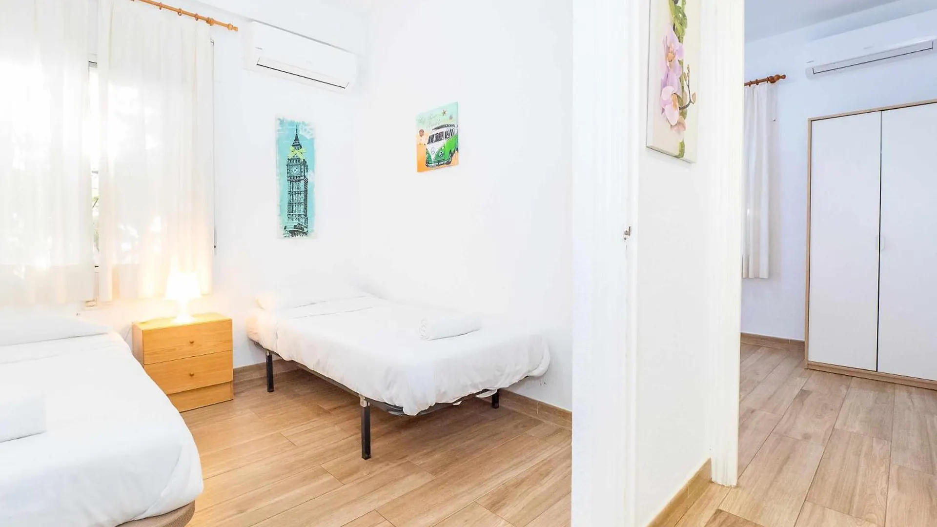 Apartamento en la Playa con Patio Privado Rincón de la Victoria