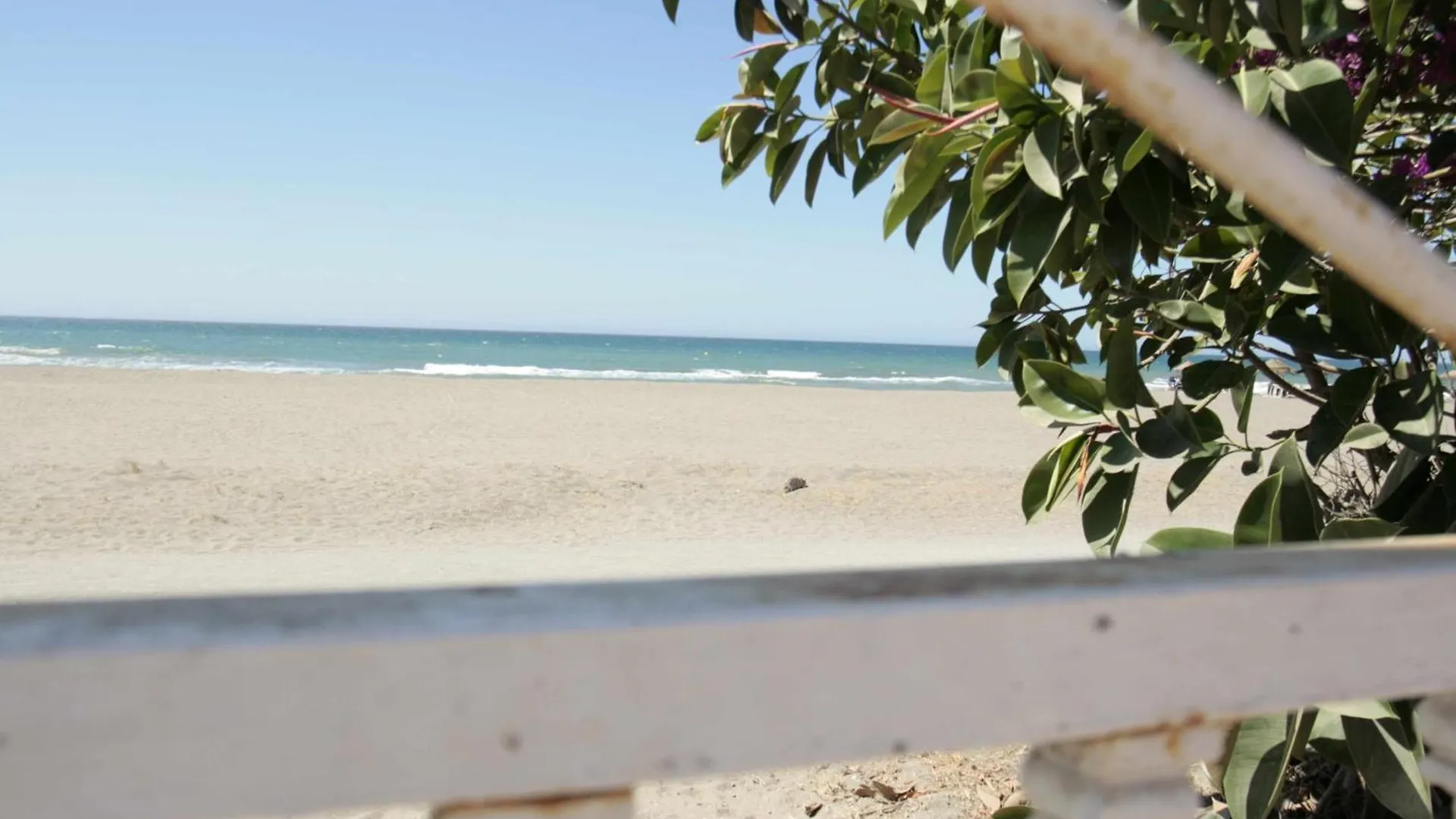 Apartment Apartamento En La Playa Con Patio Privado Rincon de la Victoria